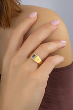 Purple Stone-Set Oriental Gold Ring