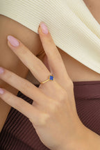 Floral Motif Blue Gold Ring