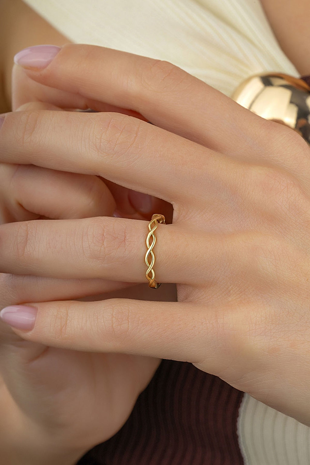 Modern Knot Gold Ring