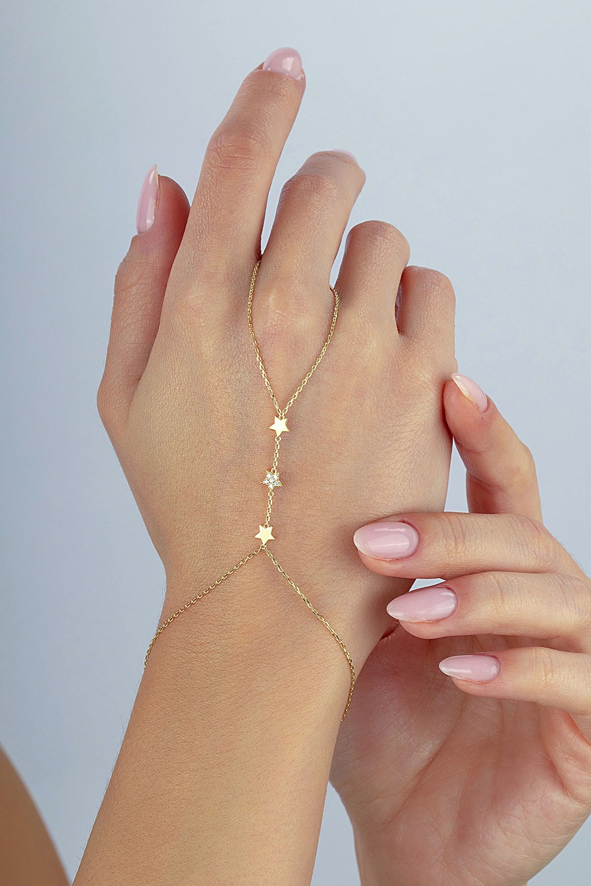 14K Star Gold Hand Chain Bracelet