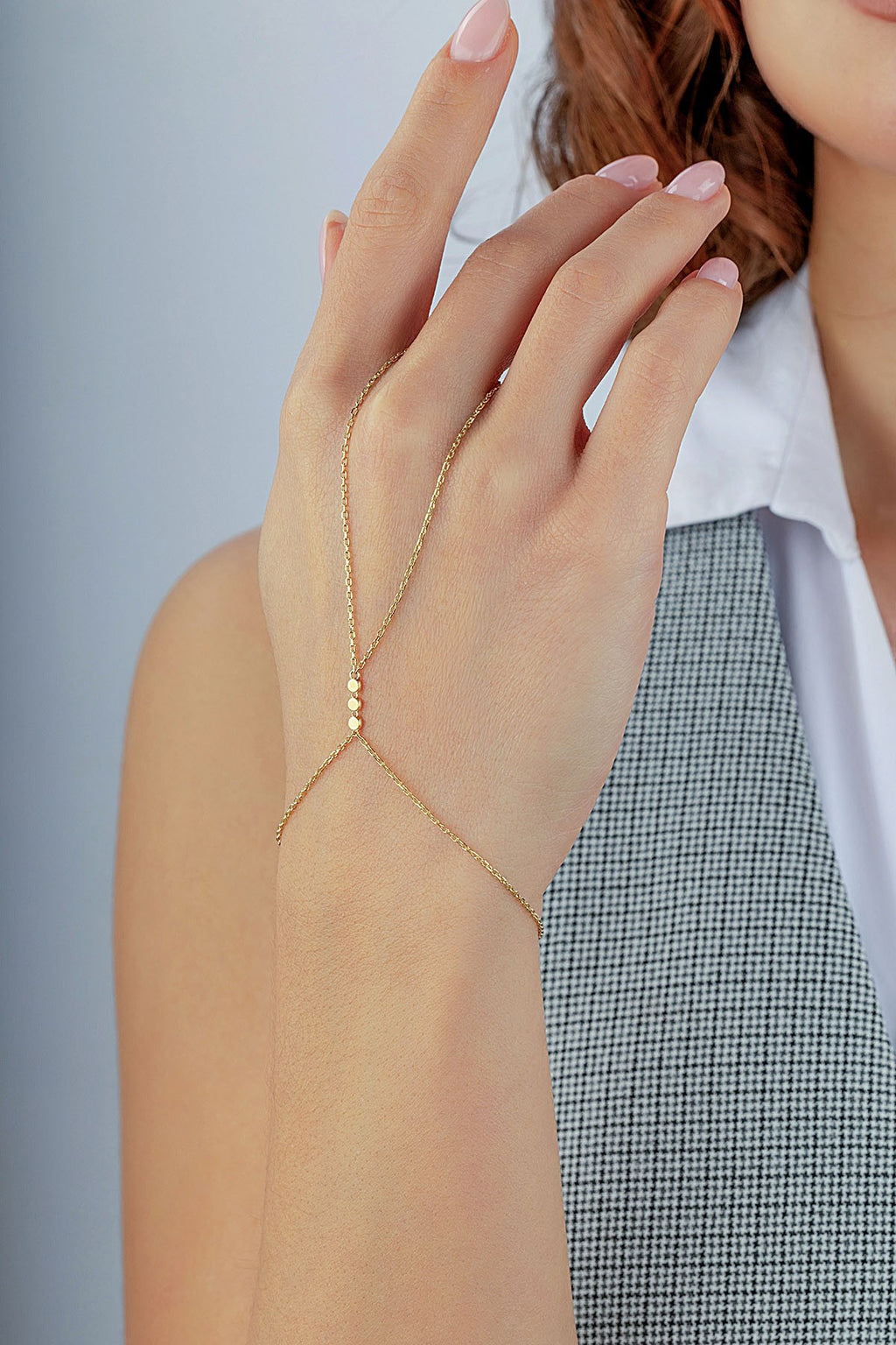14K 3 Dot Gold Hand Chain Bracelet