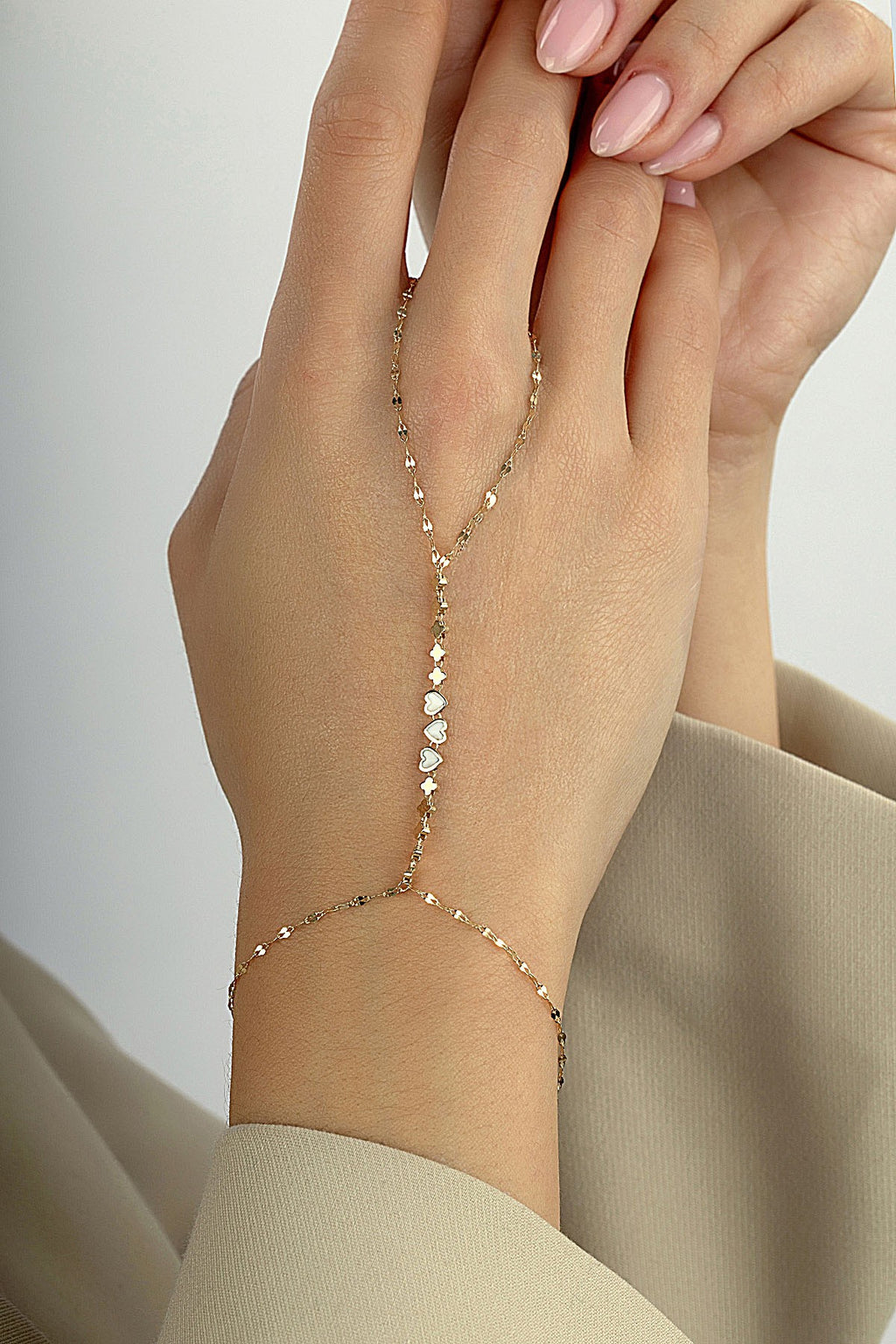 14K 3 Heart Gold Hand Chain Bracelet