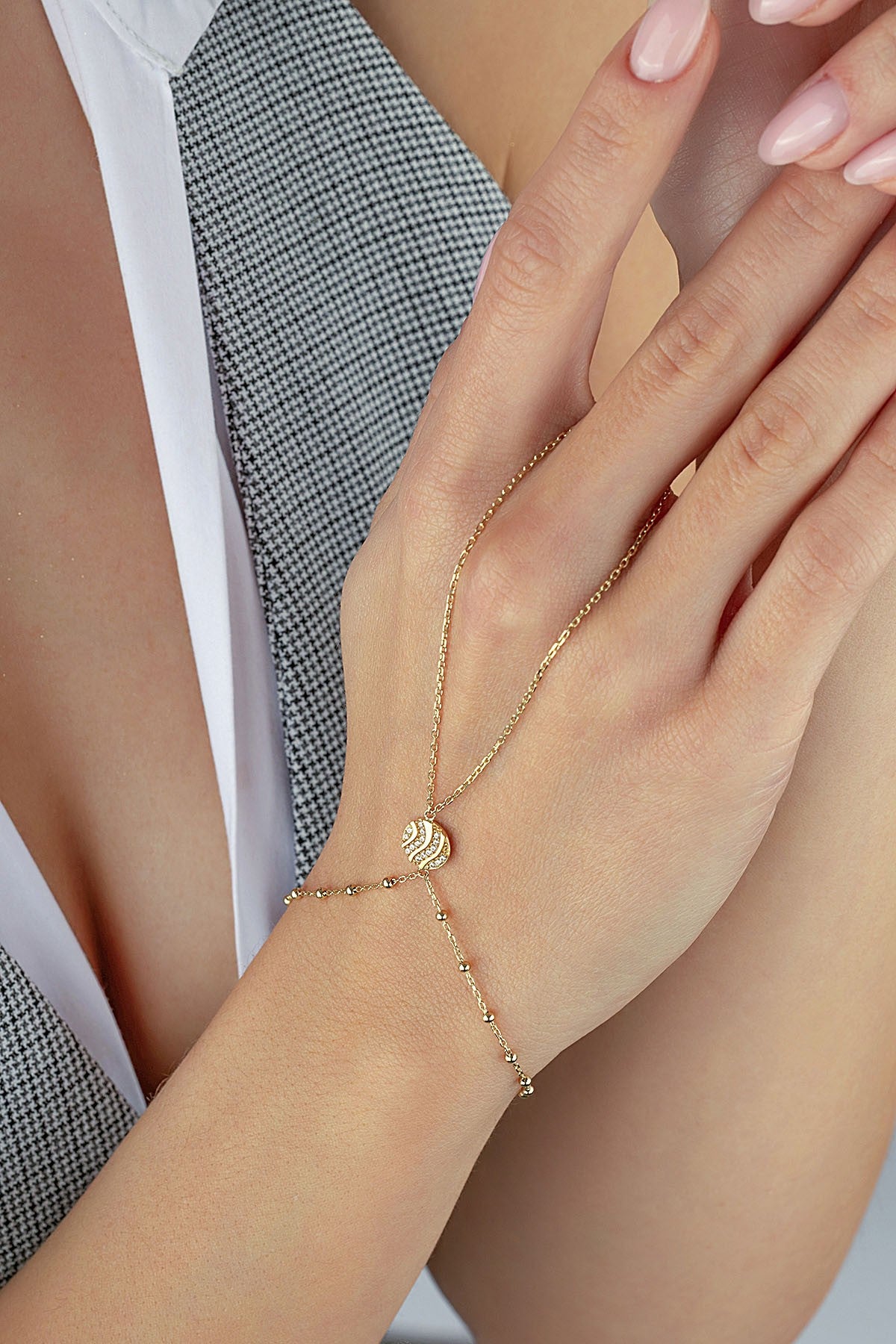 14K Round Gold Hand Chain Bracelet
