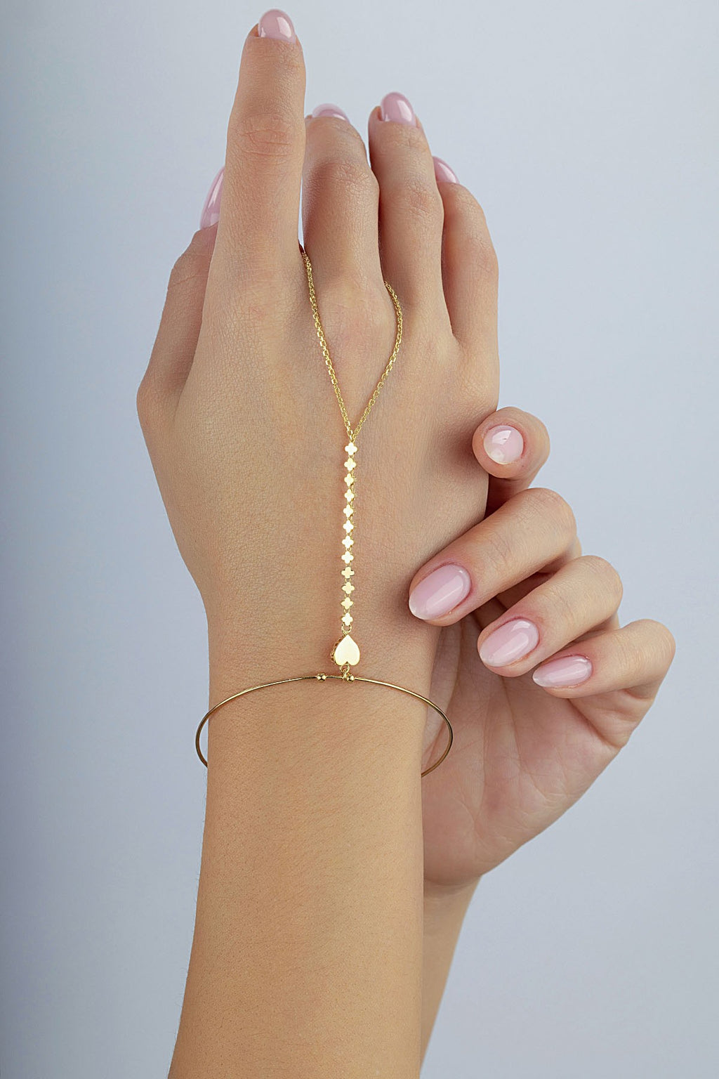 14K Heart Bold Chain Hand Chain Bracelet