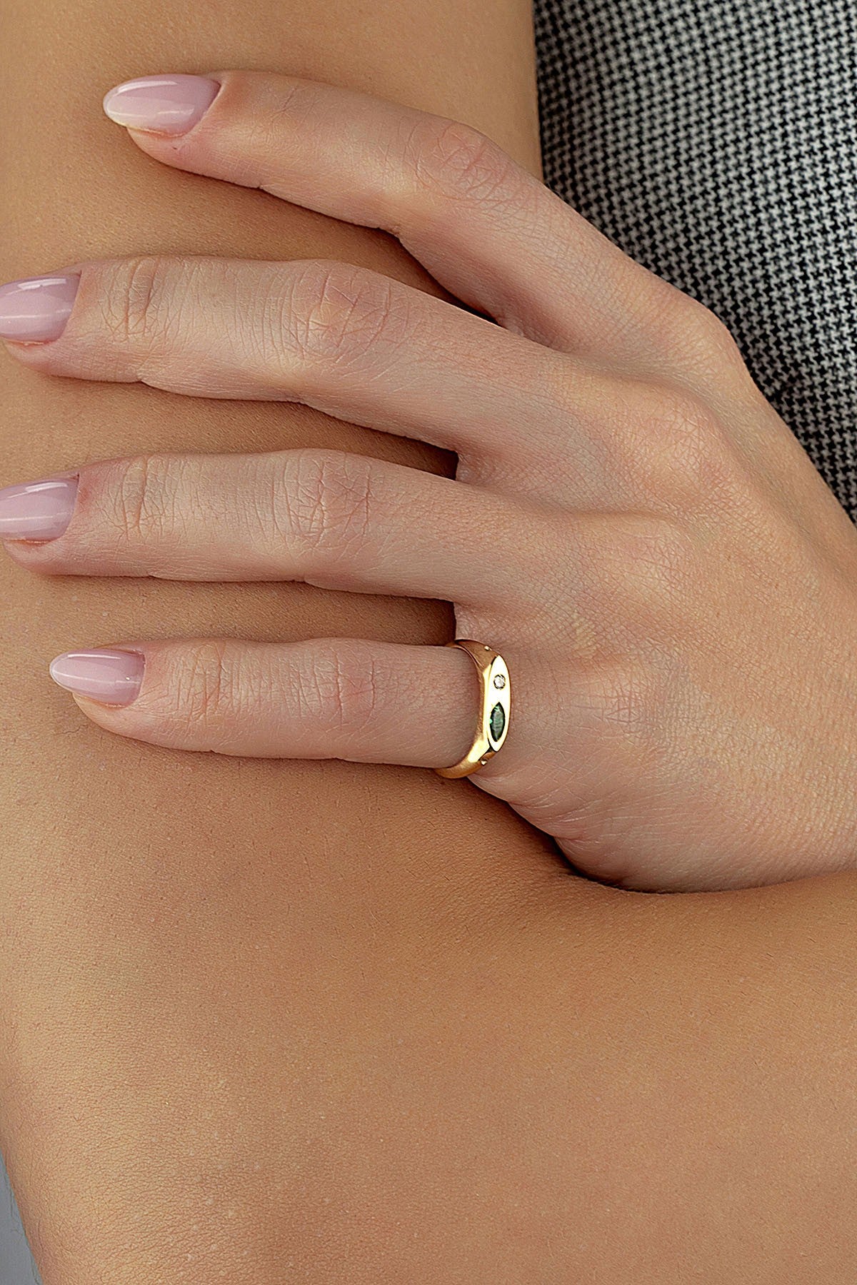 Diamond-Shaped Green Stone-Set Pinky Gold Ring