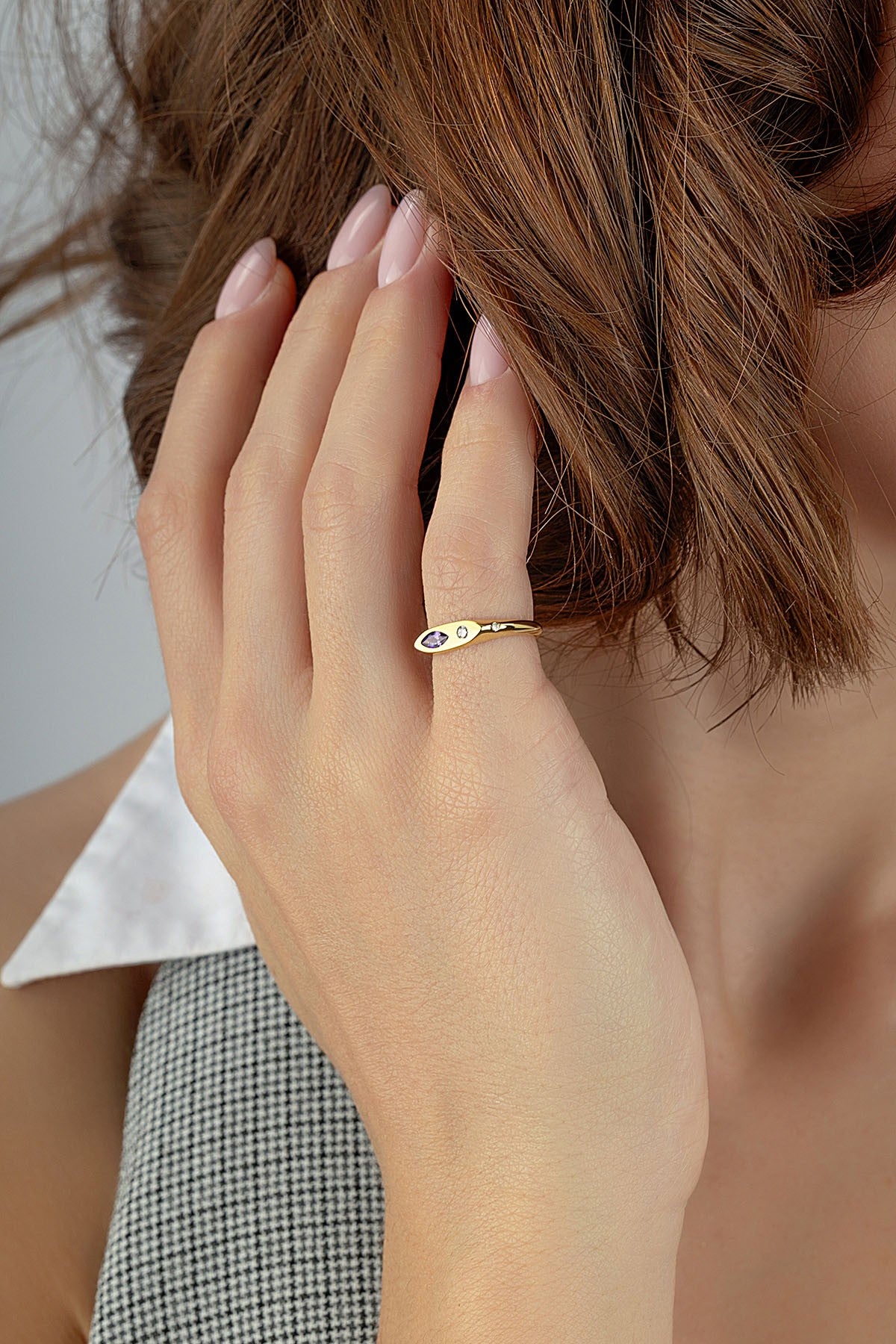 Diamond-Shaped Purple Stone-Set Pinky Gold Ring