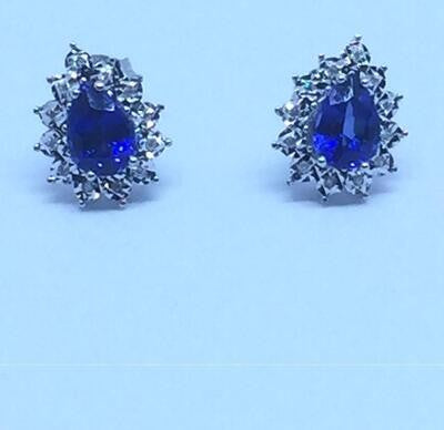 TLKP00158 PIRLANT Fancy Earrings Secondary image