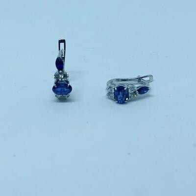 1.32 Carat Diamond Sapphire Earrings
