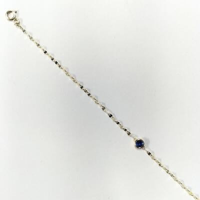 Round Blue Stone-Set Gold Bracelet Secondary image