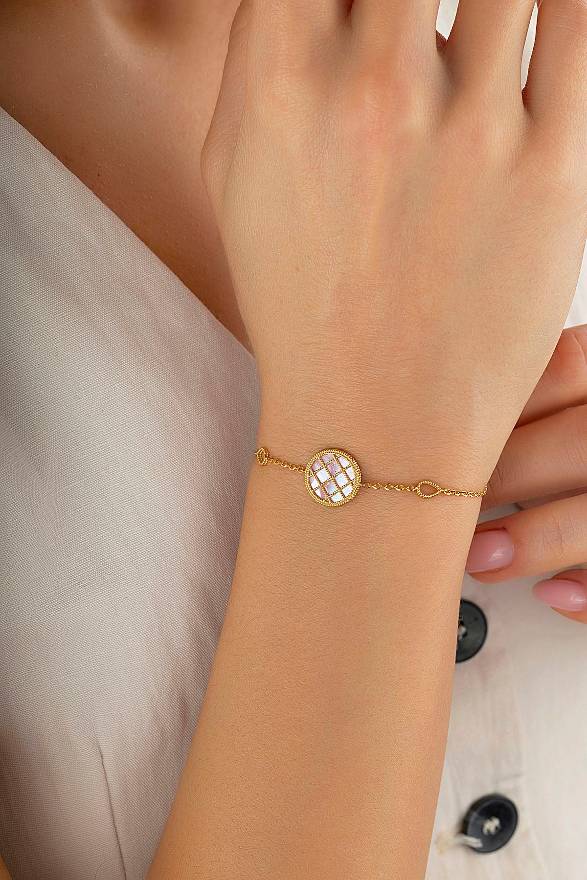 Reversible Pink White Mother-of-Pearl Gold Bracelet