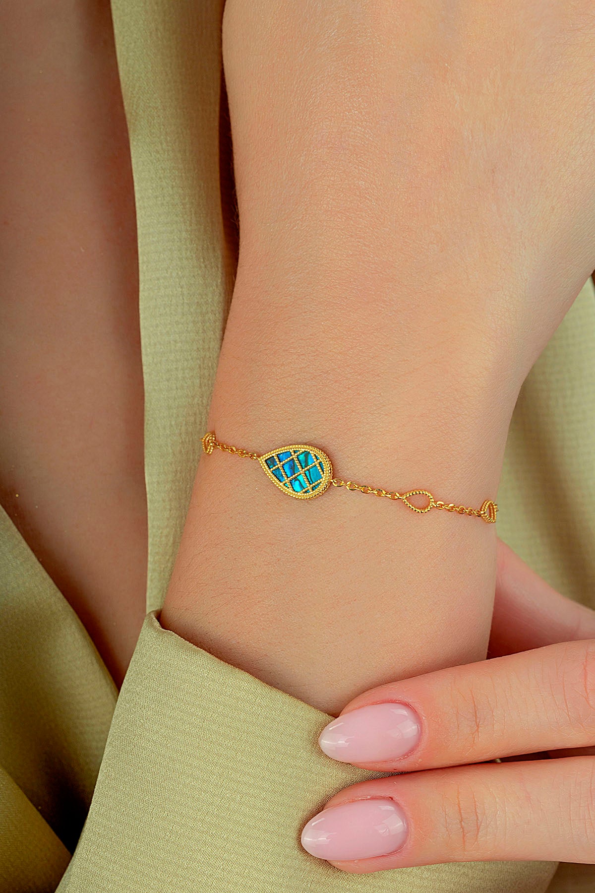 Reversible Blue White Mother-of-Pearl Pear Gold Bracelet